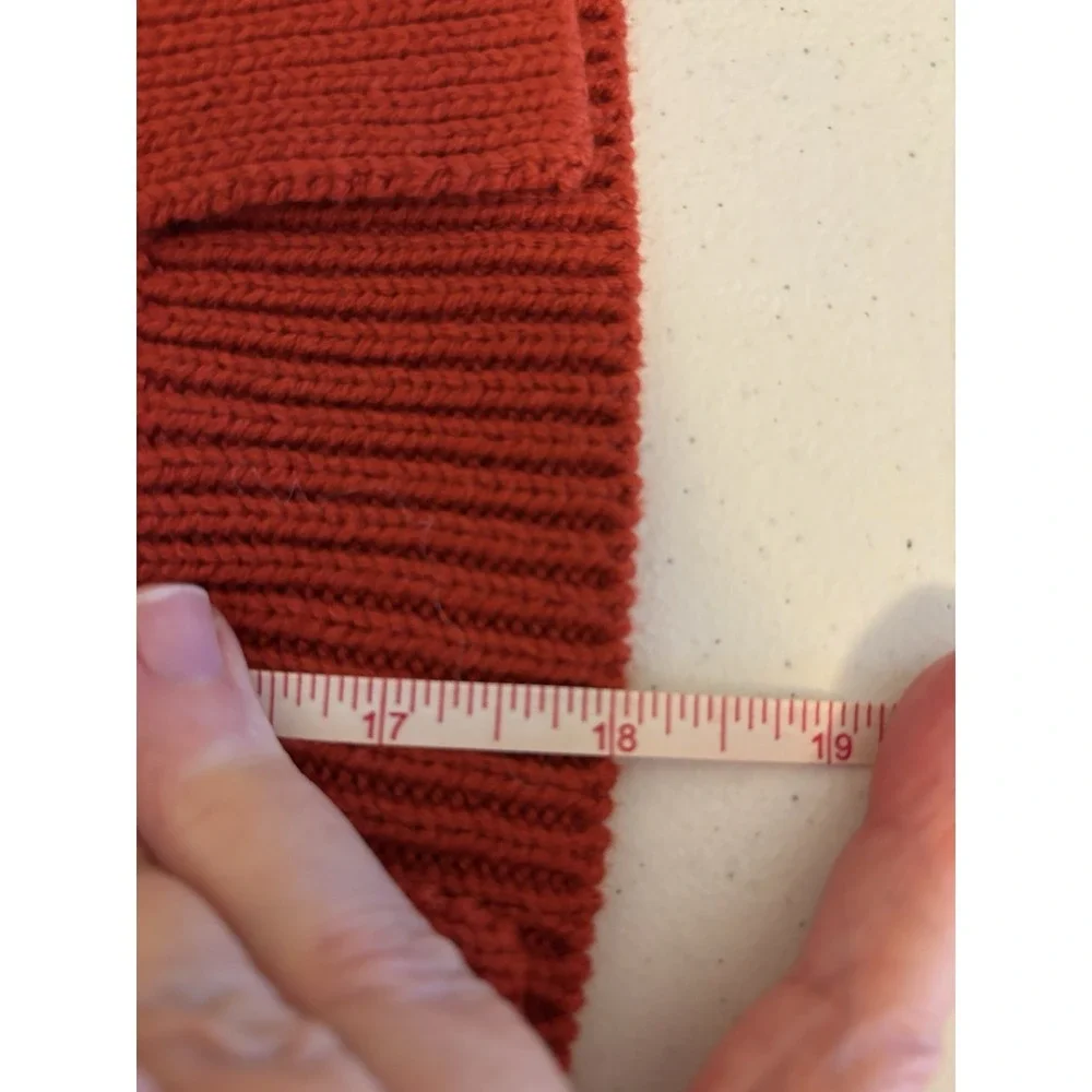 Future Collective Reese Blutstein Size Small Rust‎ Cropped Cable Knit Sweater